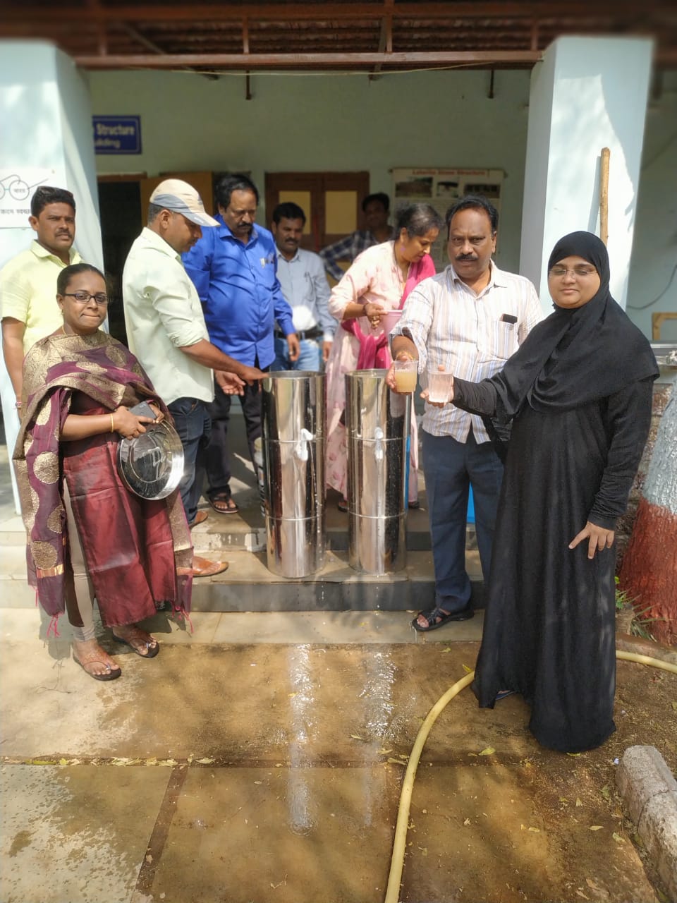 https://1ngo.sgp1.digitaloceanspaces.com/media/aidkhammam/SAFE DRINKING WATER.jpg